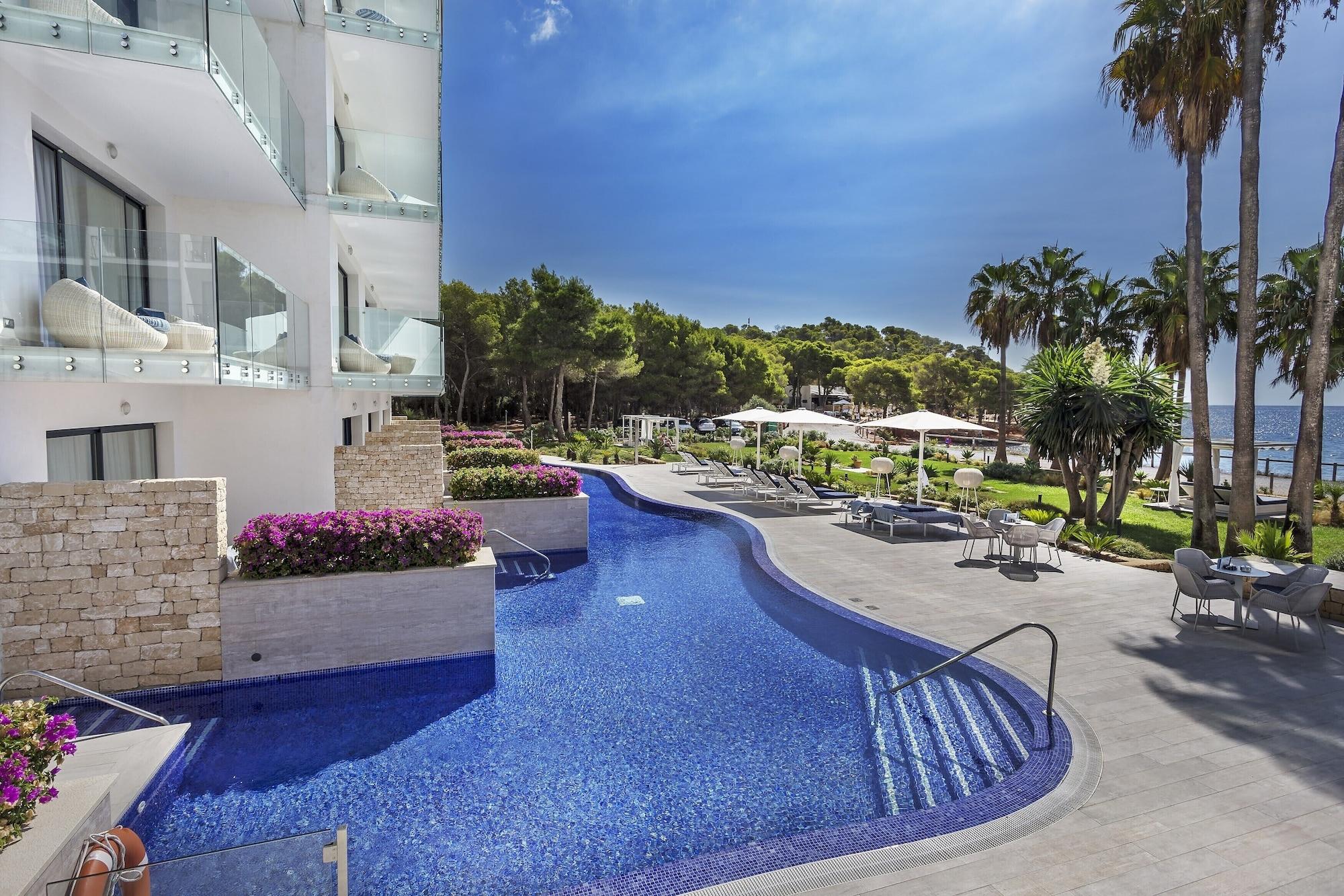 Catalonia Royal Ses Estaques-Adults Only Hotel ซานตาเอวเลเรียเดสริว ภายนอก รูปภาพ